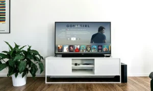 perbedaan smart tv