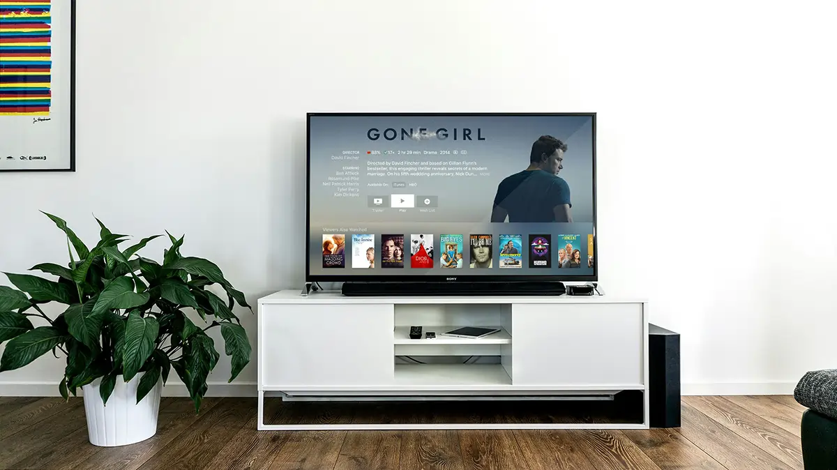 perbedaan smart tv