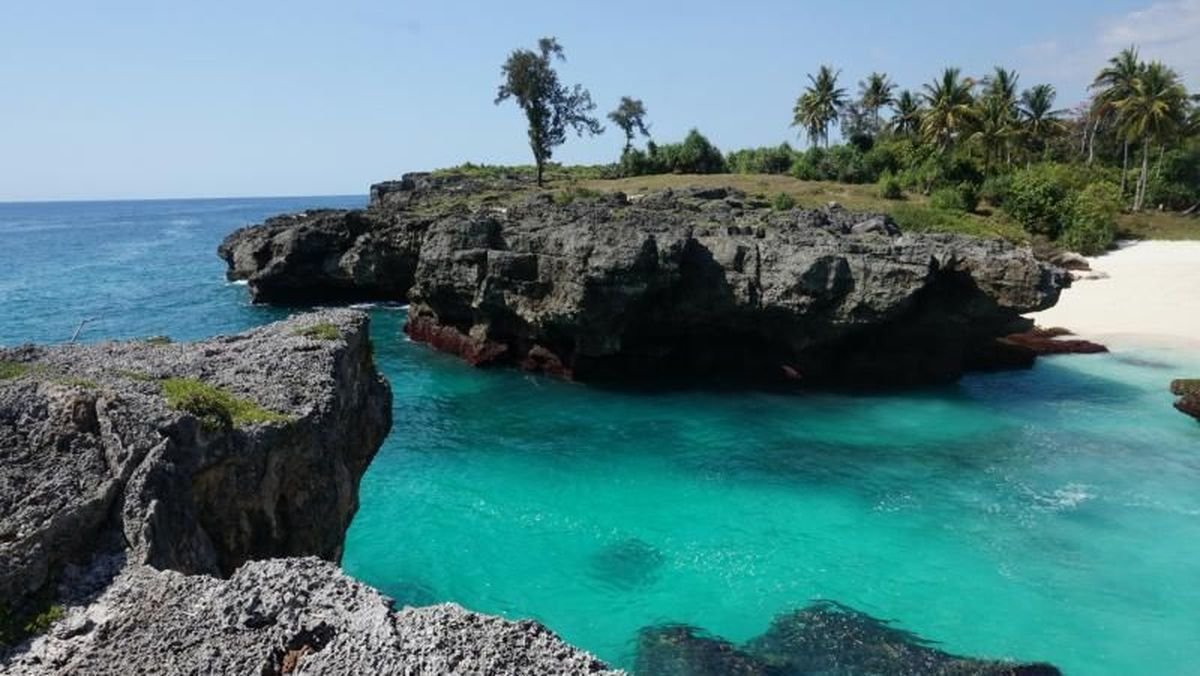 pantai mandorak