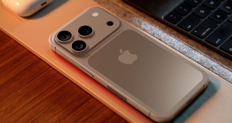 iPhone 17