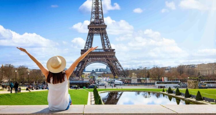 Paris, Prancis: Kota Cinta yang Terkenal dengan Seni, Mode, dan Kuliner